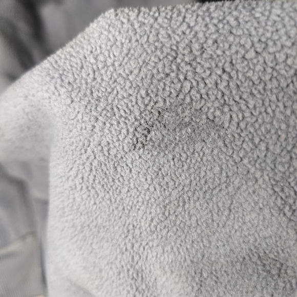 adidas Gray Half-Zip Pindot Sweatshirt  with Black Stripes. - Picture 15 of 15